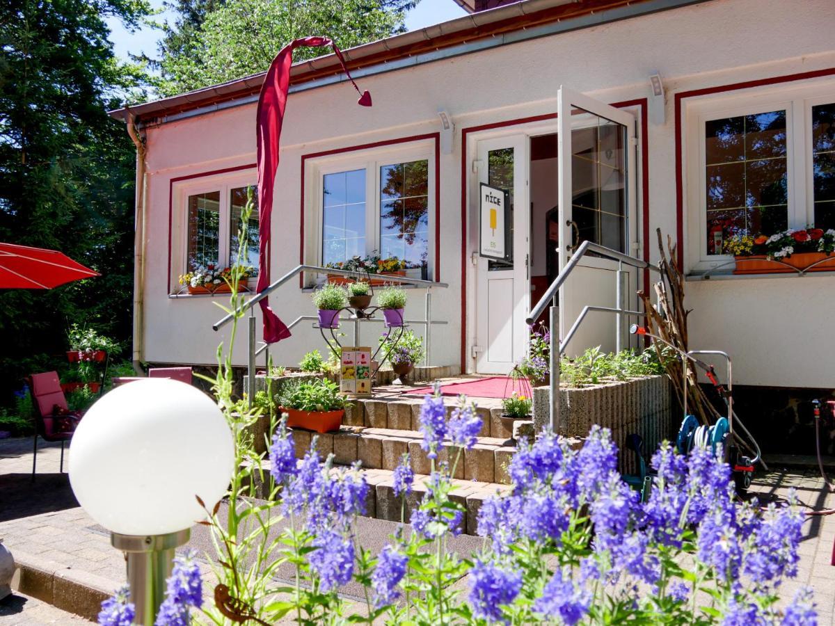 Herberge Zur Rose Brotterode-Trusetal Exterior photo